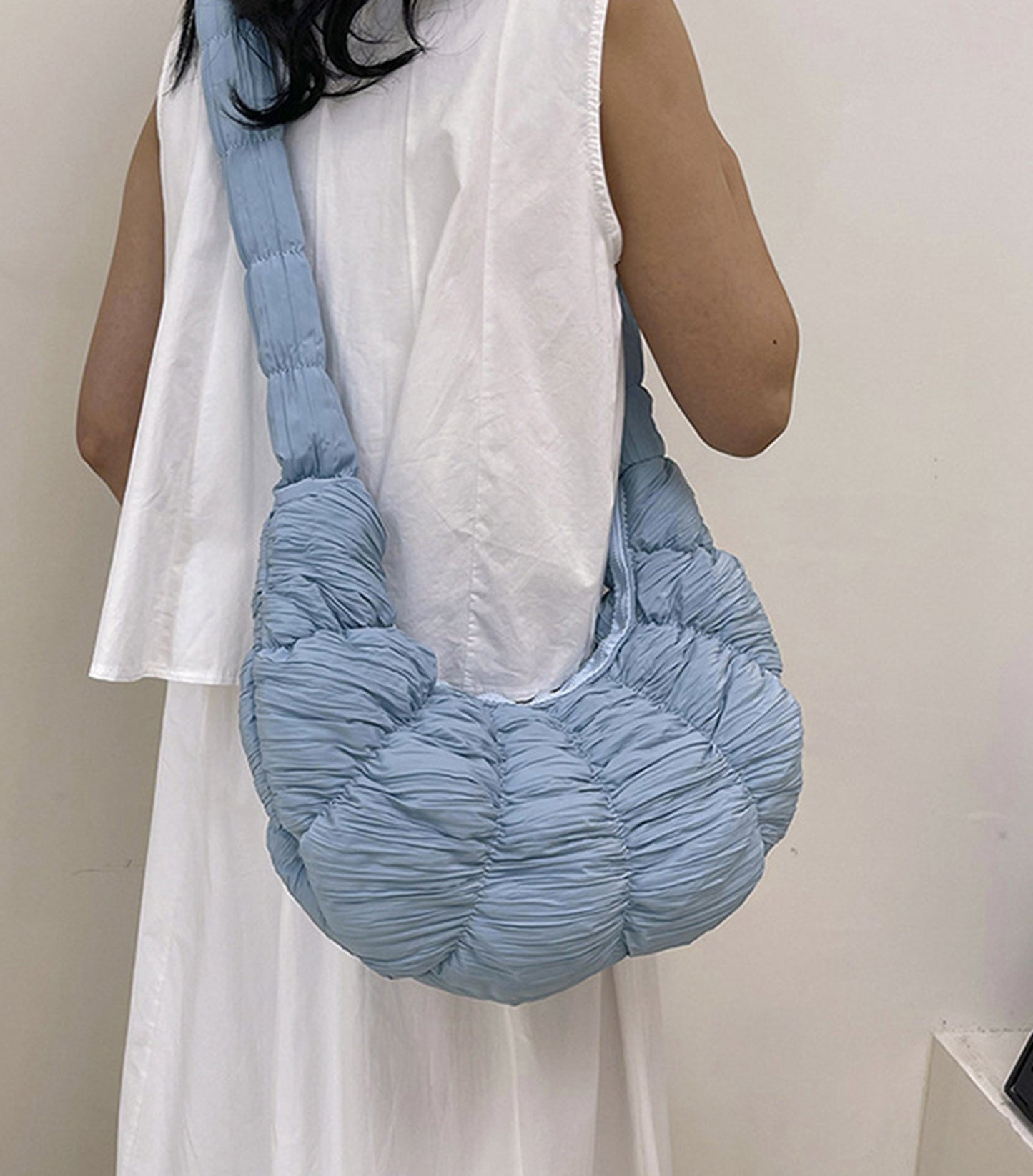 Hot pink quilted puffy crossbody shoulder bag for travel HB2400025