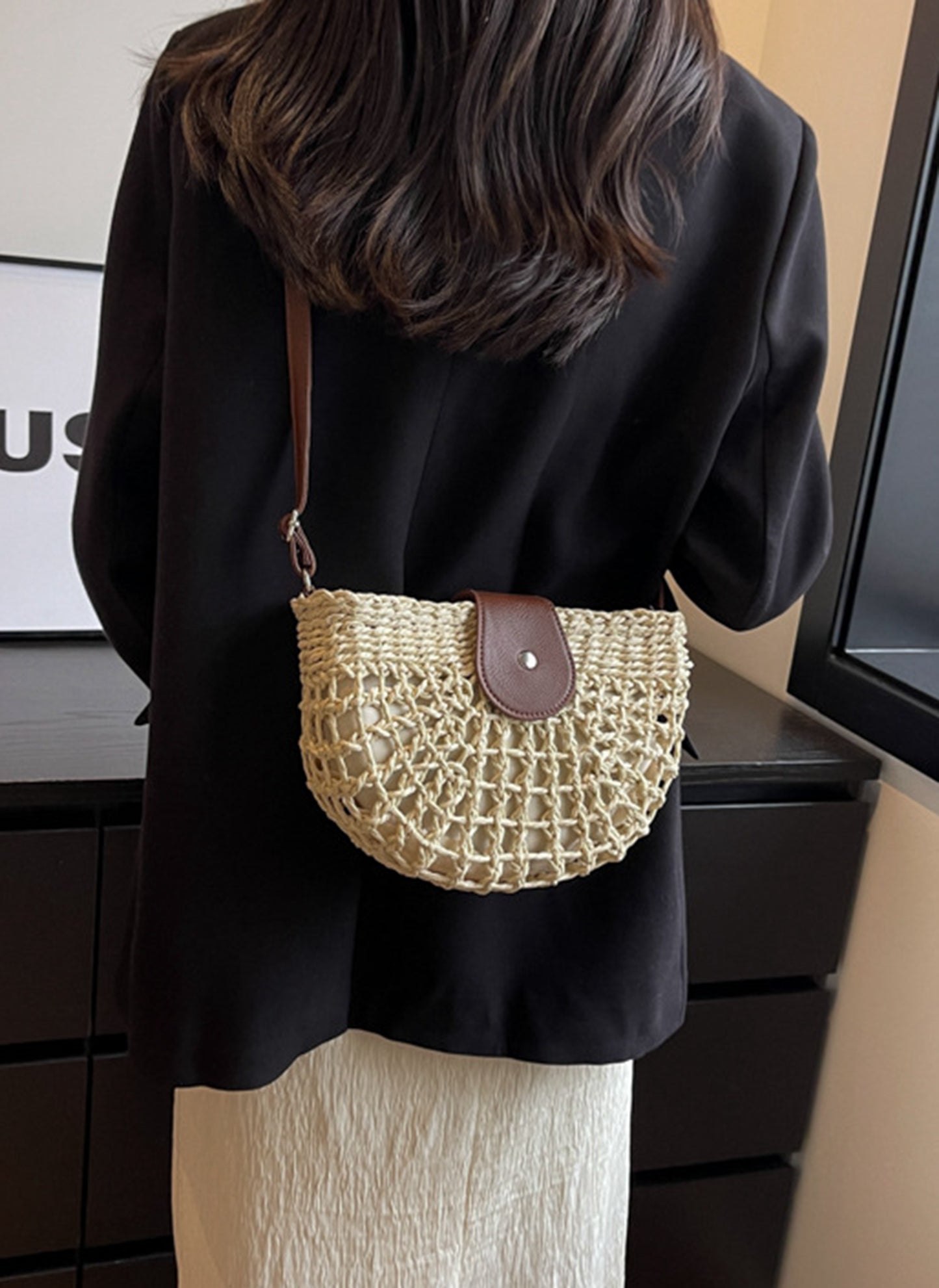 Handmade yarn knitted summer beach crossbody bag for women HB2400027