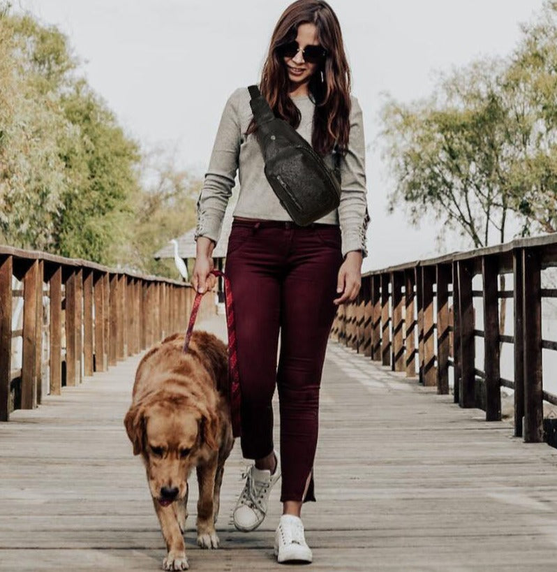 Vegan Pu leather sling crossbody bags purse for women men's anti-theft travel crossbody shoulder bag