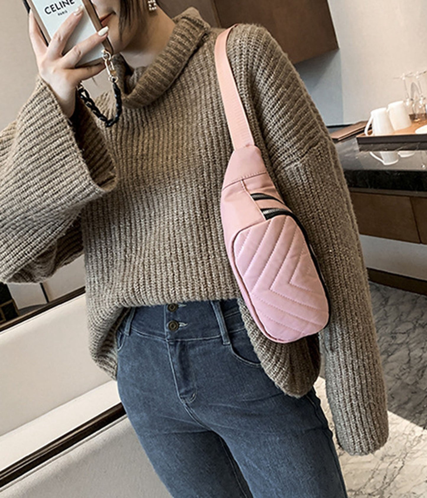 Beige quilted Pu leather fanny waist pack purse for daily outings