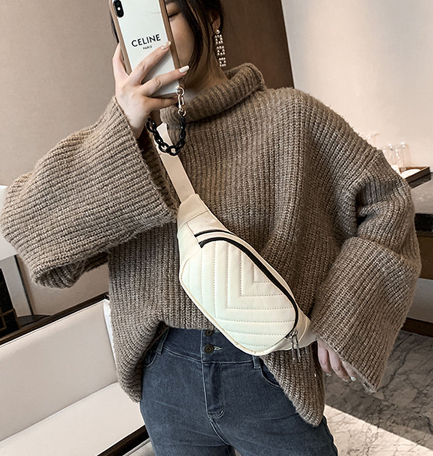 Beige quilted Pu leather fanny waist pack purse for daily outings