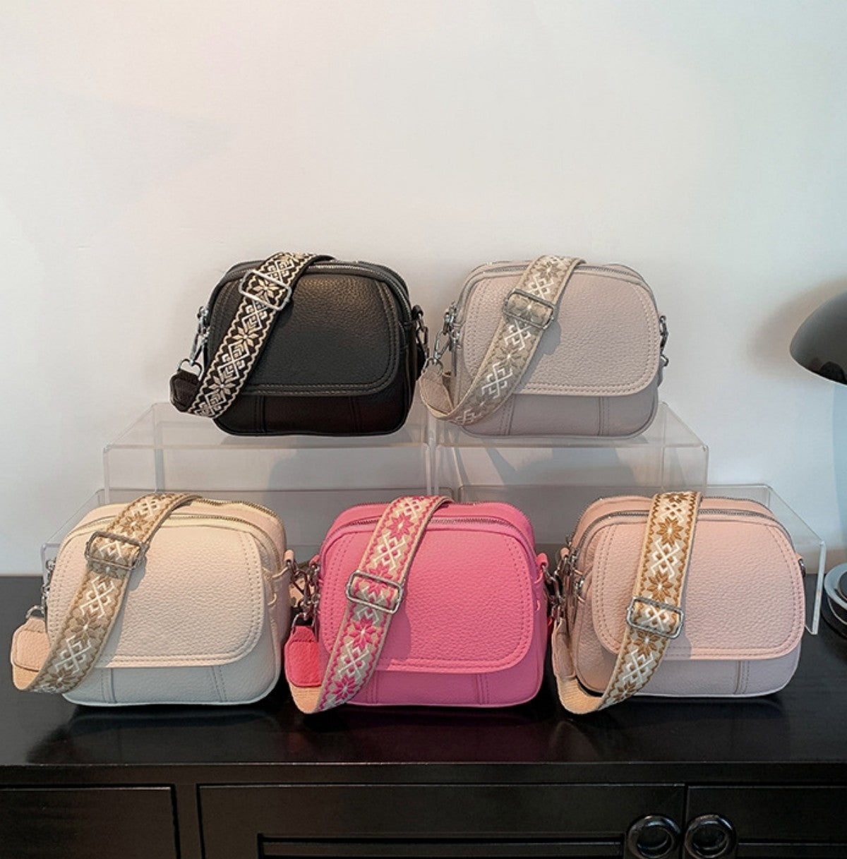 Pu leather crossbody shoulder bag purse for women teens daily outings