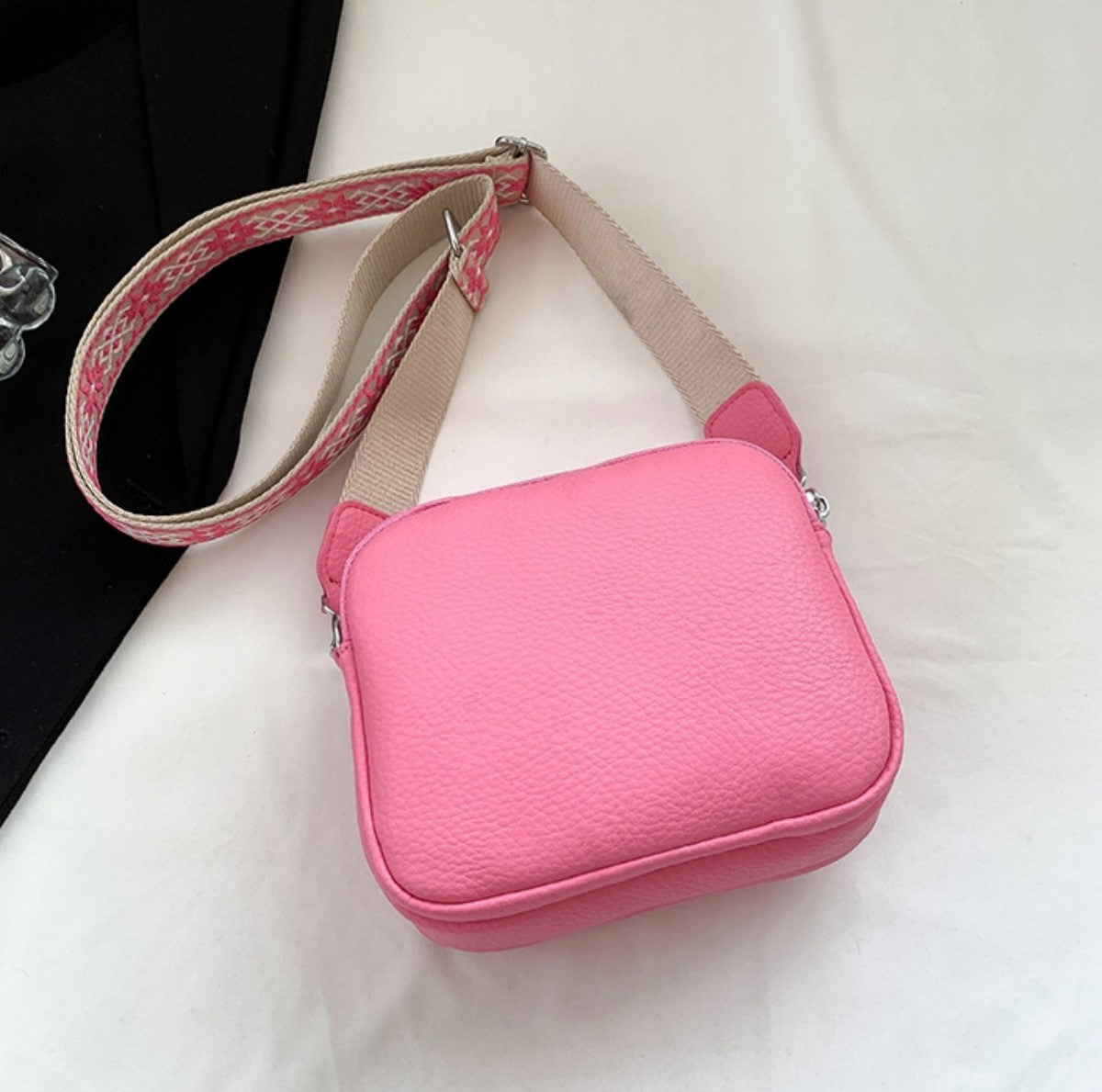 Pu leather crossbody shoulder bag purse for women teens daily outings