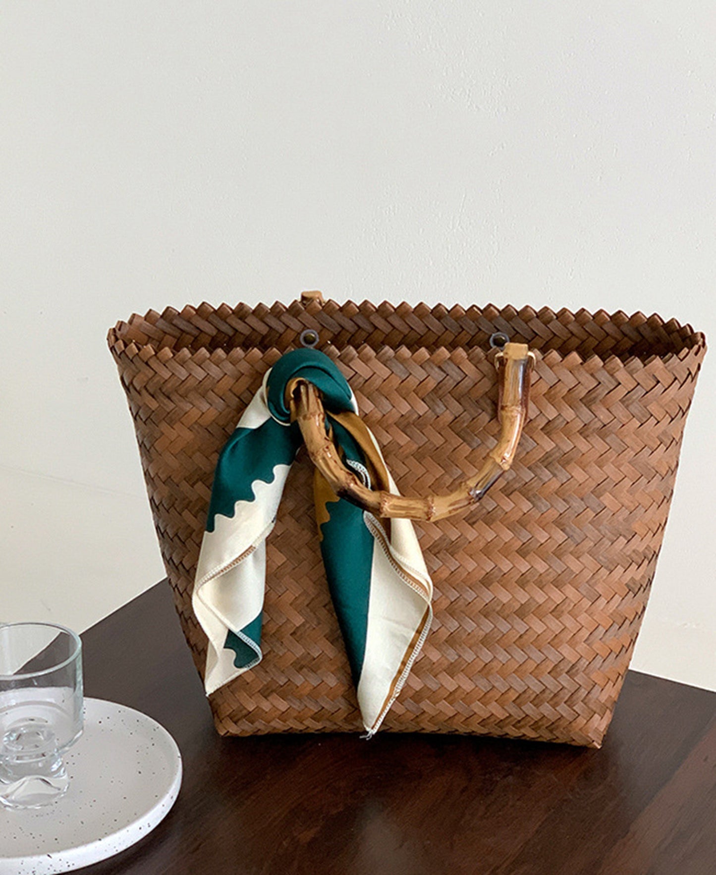 Brown straw handmade handbag HB2400014