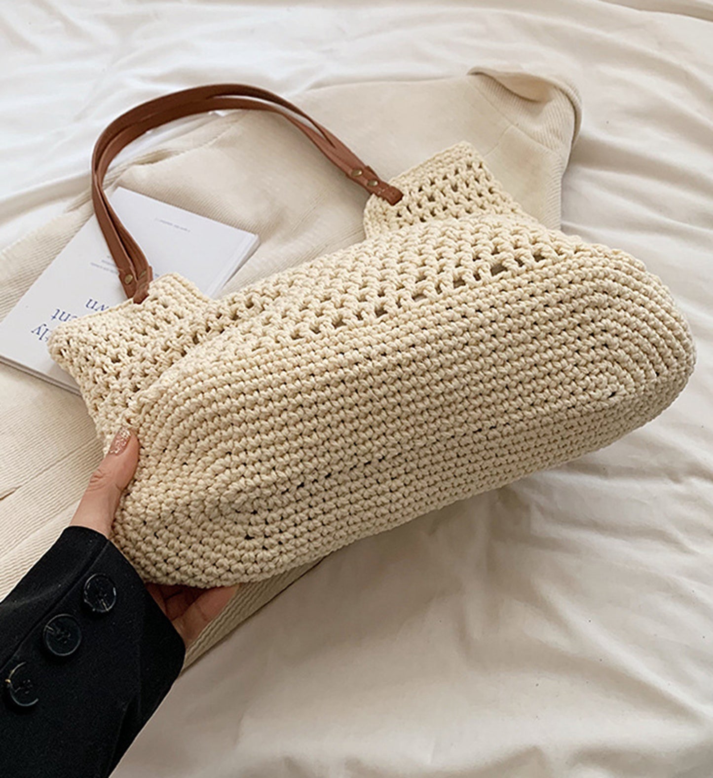 Handmade yarn knitted summer beach tote handbag HB2400023