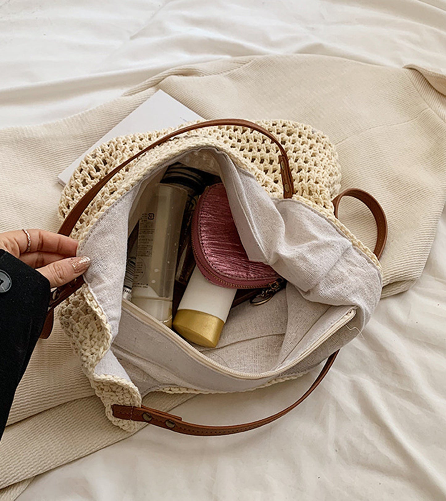 Handmade yarn knitted summer beach tote handbag HB2400023