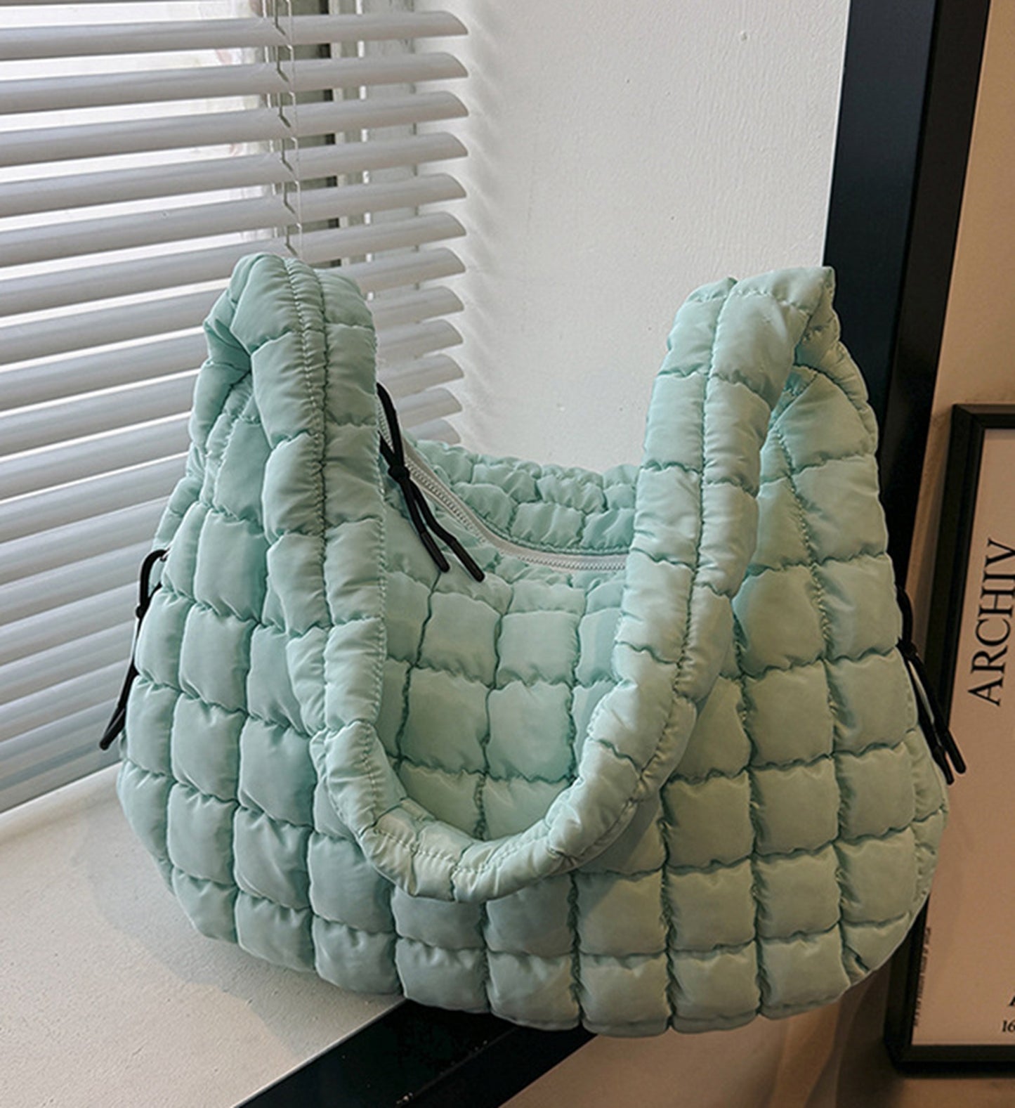 Hot pink quilted puffy  crossbody shoulder bag HB2400026
