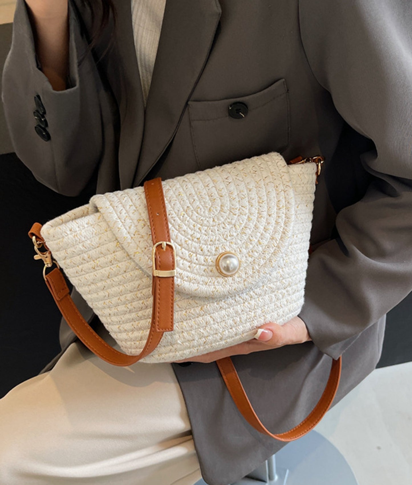 Chic handmade straw knitted summer beach tote handbag with pearls HB2400028