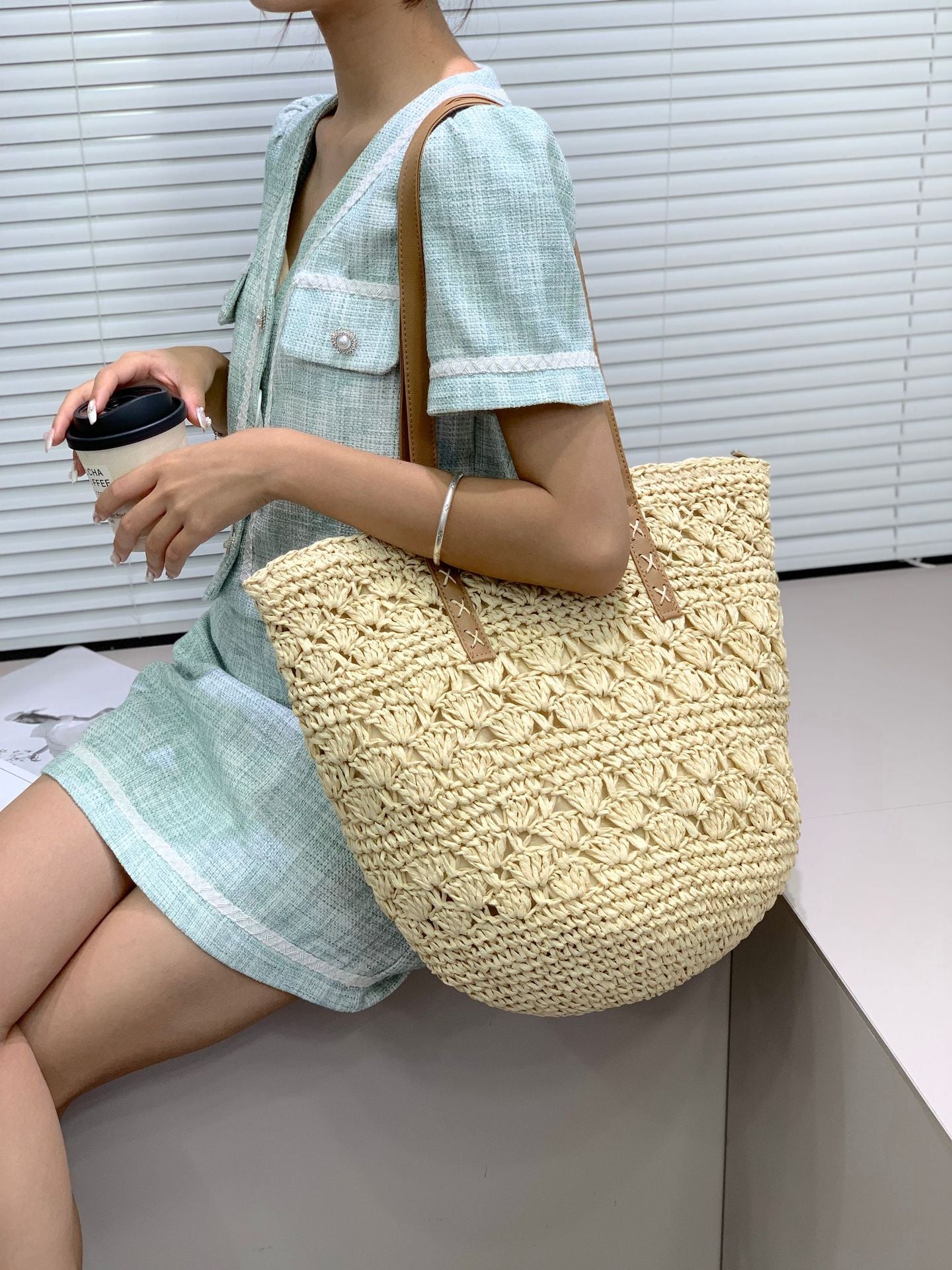 Stylish handmade straw knitted summer beach tote handbag for women